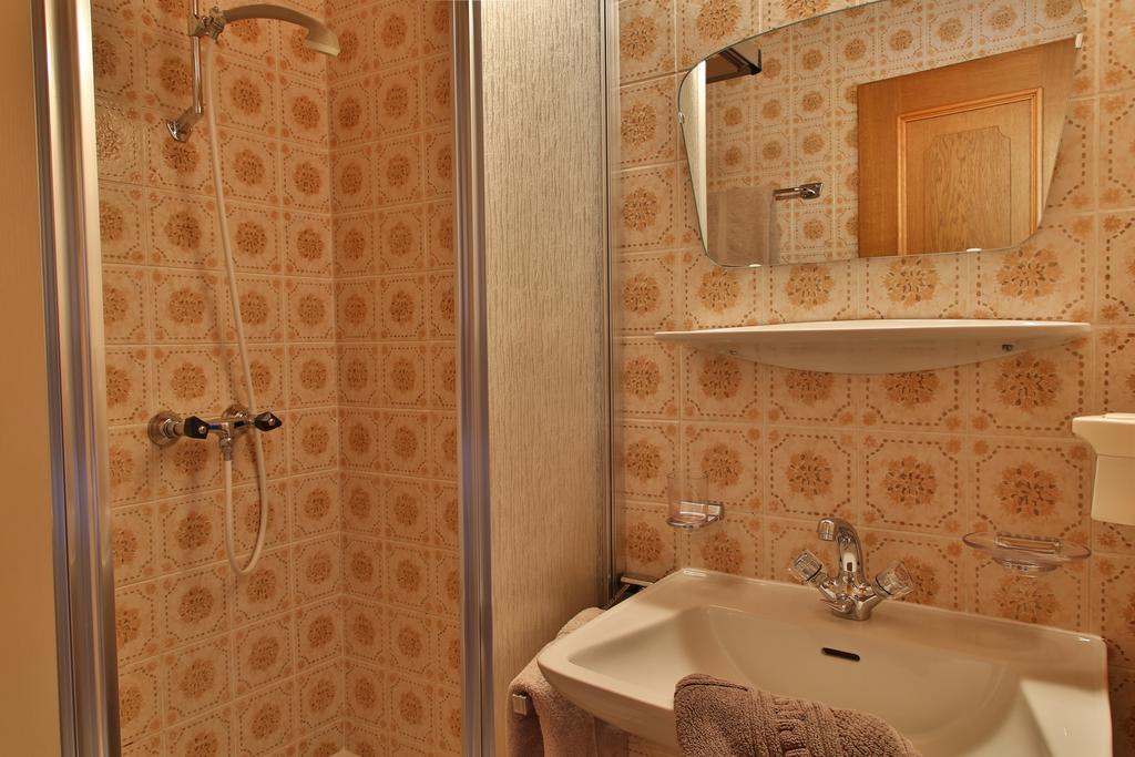 Pension Neururer Solden Room photo